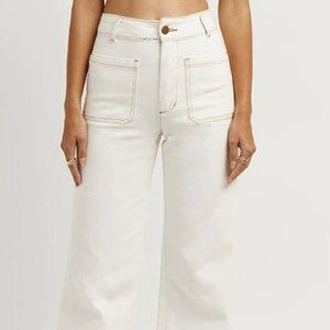 DISSH NWT WIDE LEG WHITE JEAN